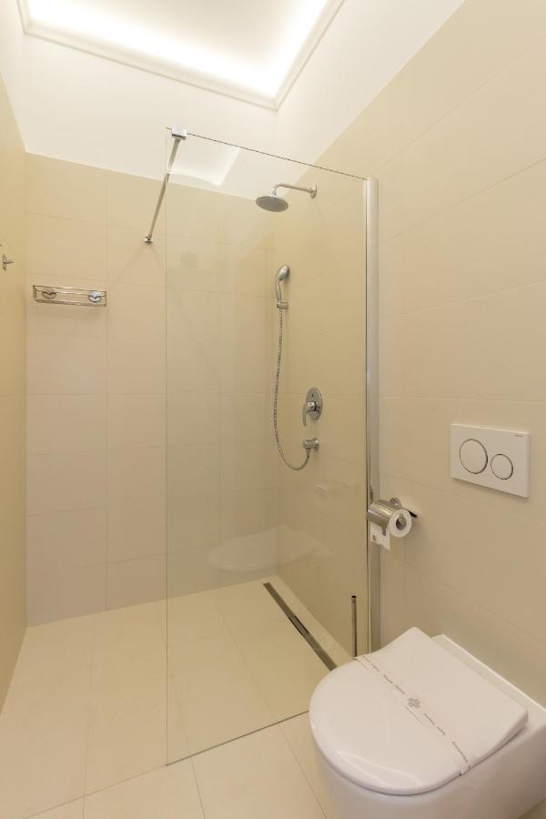 Maniva Old Town Luxury Rooms - Prime Spot By Riva Promenade Split Extérieur photo