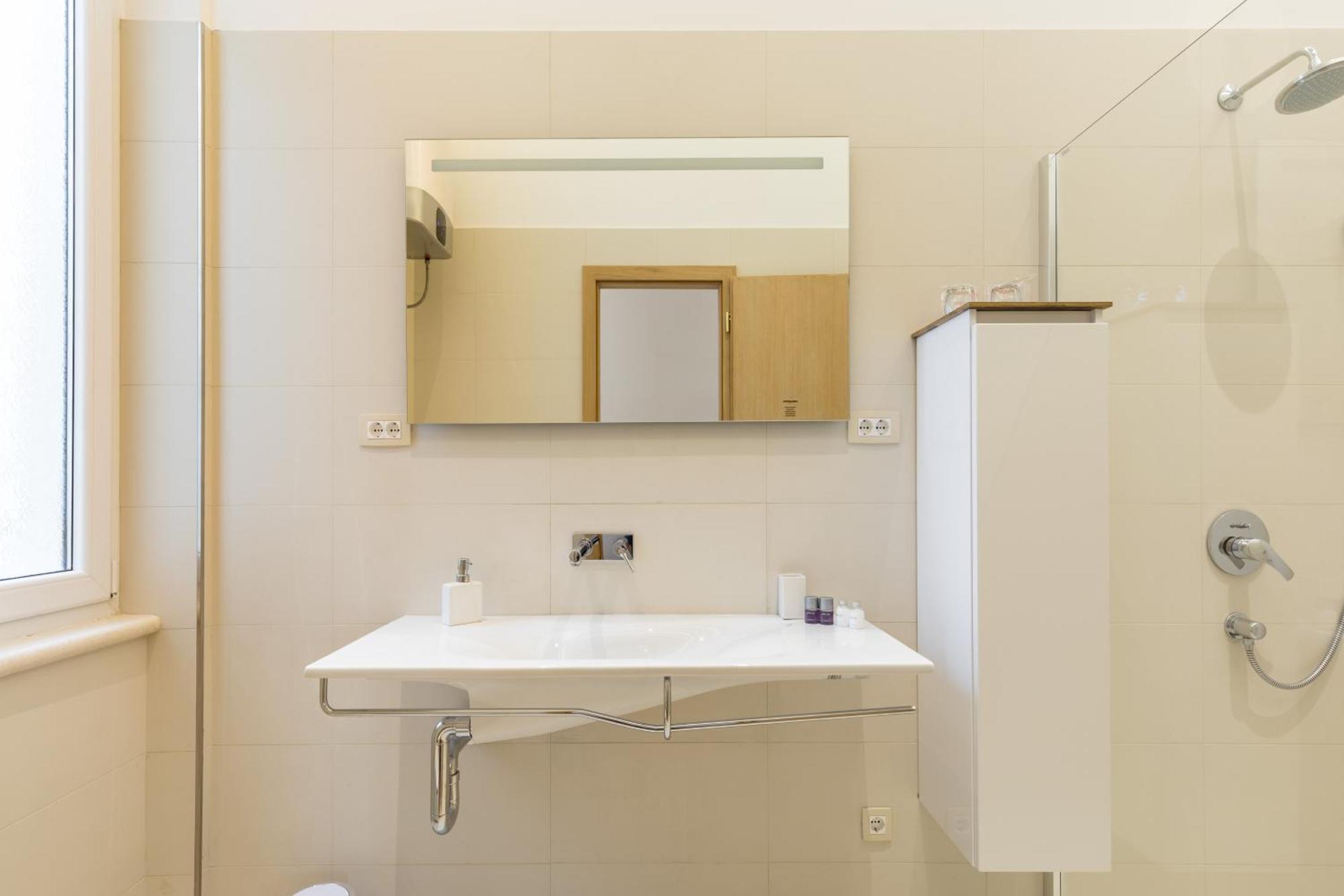 Maniva Old Town Luxury Rooms - Prime Spot By Riva Promenade Split Extérieur photo
